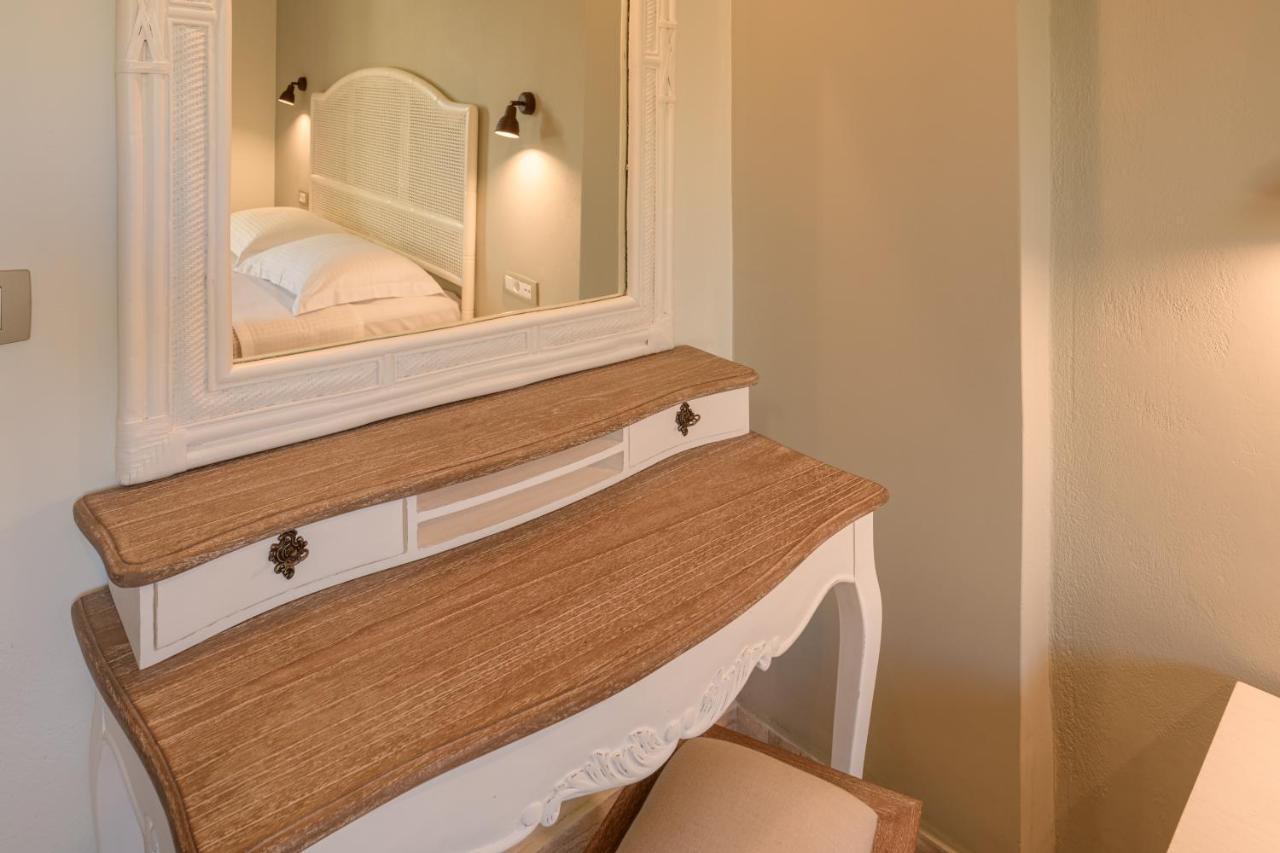 Standard Double or Twin Room,1351403278:JPEG